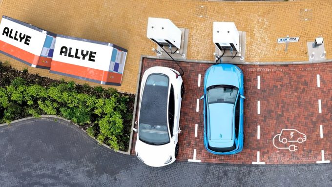 Allye Energy: providing batteries out in the field